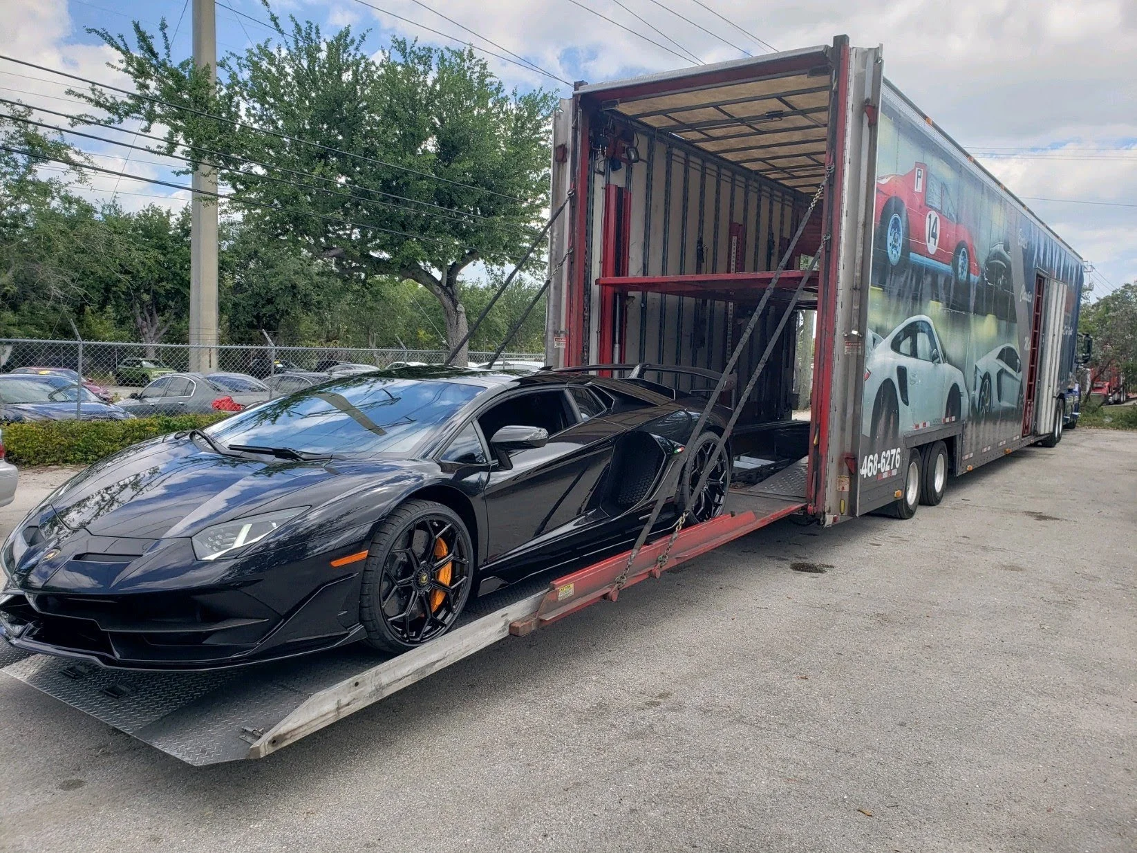 enclosed car shipping delivery