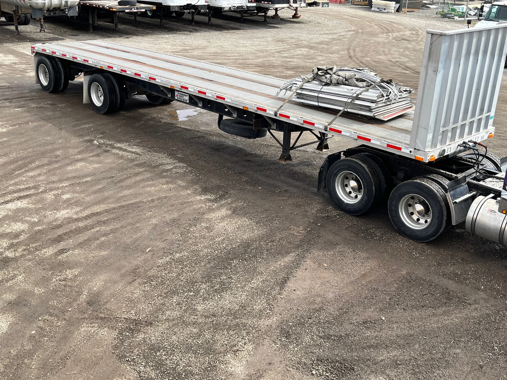 heavy haul shipping flatbed